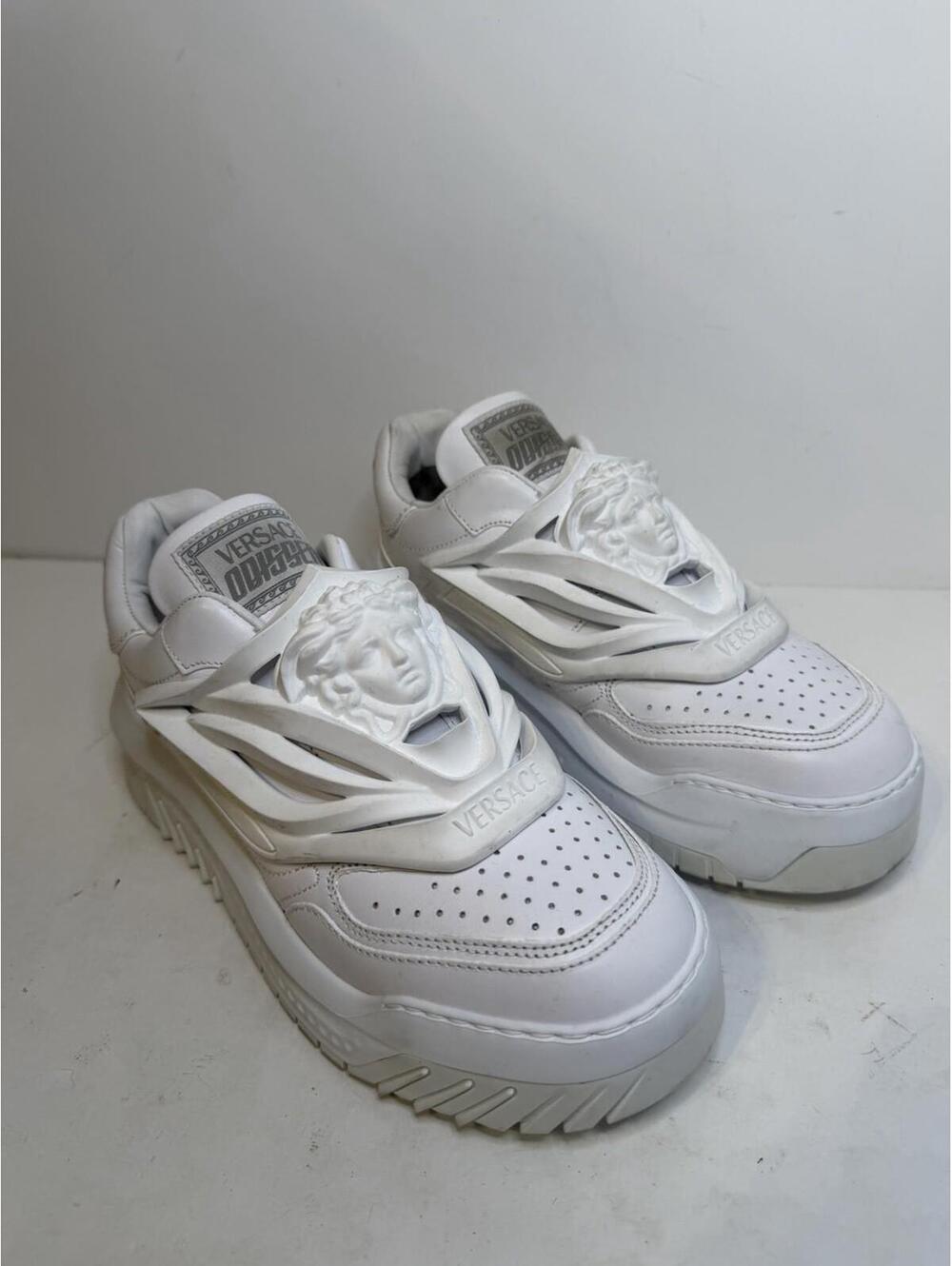 Versace Medusa Leather Sneakers Women’s Sz 39 White Made in Italy No Box